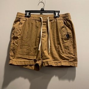 Hollister 5” seam shorts